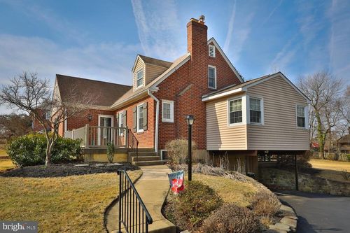 2332 Boyd Rd, HUNTINGDON VALLEY, PA, 19006-6405 | Card Image