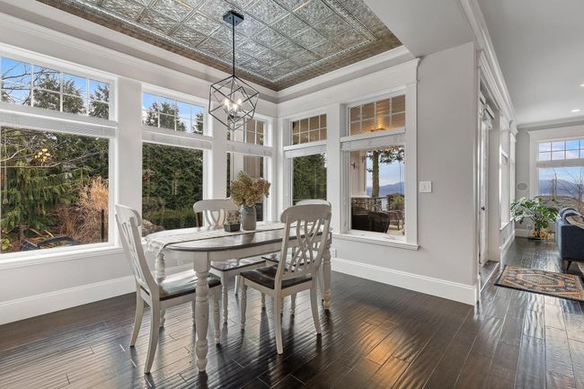 2644 Larkspur Crt, House other with 4 bedrooms, 4 bathrooms and 4 parking in Abbotsford BC | Image 9