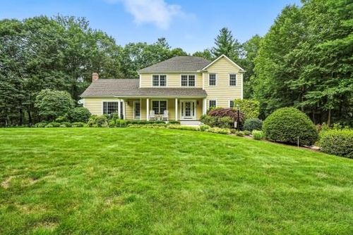 8 Miscoe Hill Rd, Upton, MA, 01568-1475 | Card Image