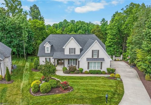 463 Prescott Dr, Winston-Salem, NC, 27107-6183 | Card Image