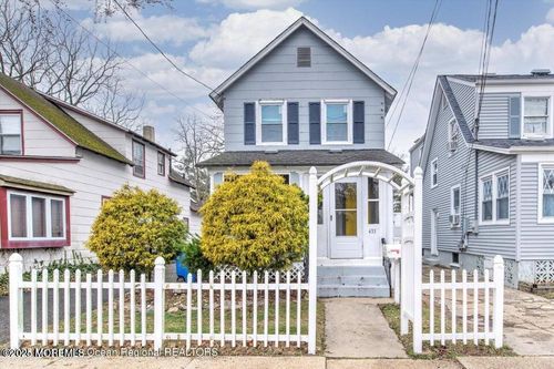 top-433 Lincoln Ave, Point Pleasant Boro, NJ, 08742-2454 | Card Image