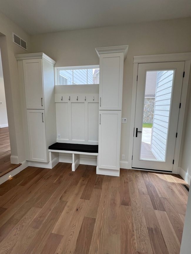 9524 Hook St, House other with 4 bedrooms, 3 bathrooms and 6 parking in Highland IN | Image 11