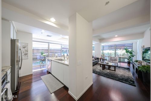 3001-7121 E Rancho Vista Dr, Scottsdale, AZ, 85251-1388 | Card Image