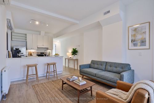 main-786 Gladstone Ave, Toronto, ON, M6H3J6 | Card Image