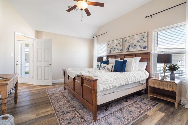 4574 Masch Branch Rd, Home with 3 bedrooms, 3 bathrooms and null parking in Krum TX | Image 17