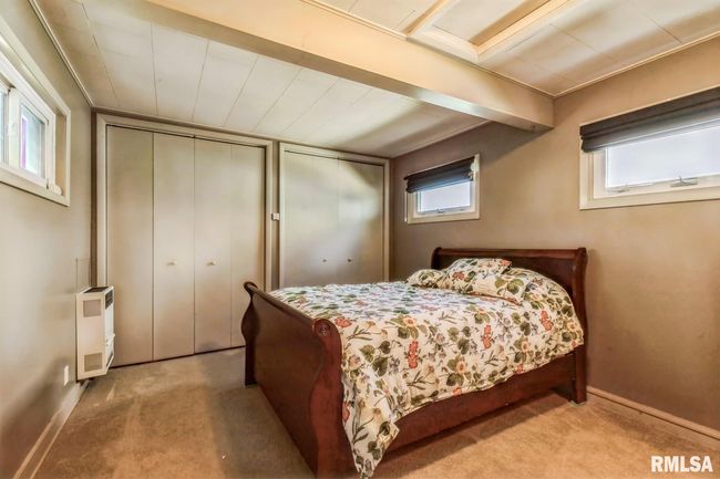 1211 15 Th St, House other with 4 bedrooms, 3 bathrooms and null parking in Bettendorf IA | Image 14