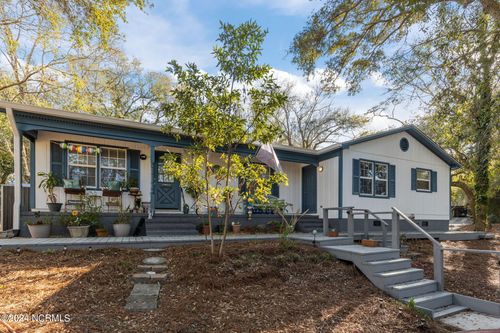 e-and-w-151 Hoop Pole Creek Drive, Atlantic Beach, NC, 28512 | Card Image