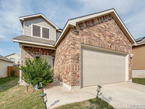 10427 Beachball Bnd, Converse, TX, 78109-2085 | Card Image