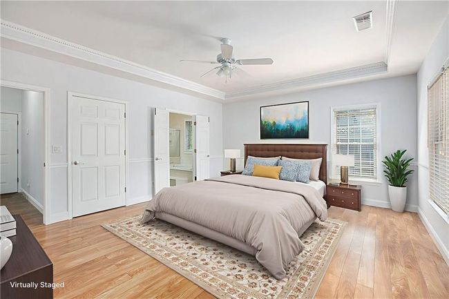 4505 Lakefield Bnd, House other with 4 bedrooms, 3 bathrooms and 2 parking in Berkeley Lake GA | Image 6