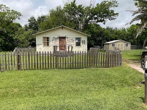 6708 Hawthorne Rd, Hitchcock, TX, 77563-2116 | Card Image