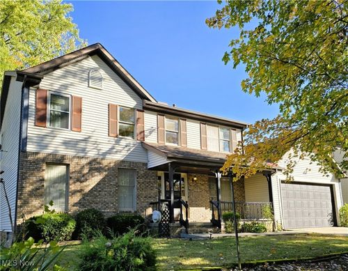 13976 W Sprague Rd, Middleburg Heights, OH, 44130-7145 | Card Image