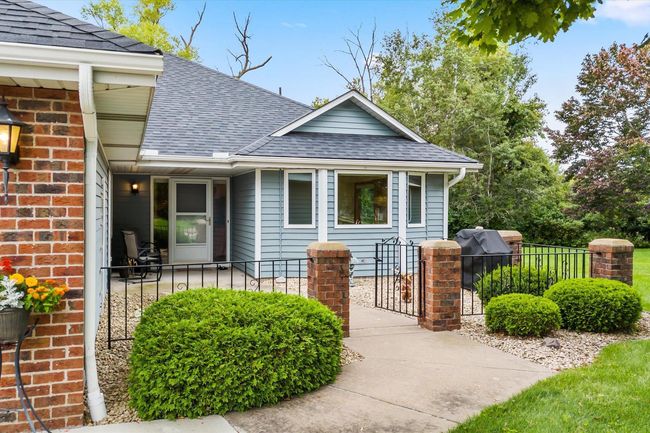1134 Lois Ct, Townhouse with 2 bedrooms, 2 bathrooms and null parking in Shoreview MN | Image 24