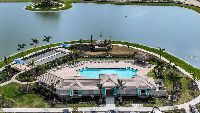 240 Ibiza Loop, House other with 2 bedrooms, 2 bathrooms and null parking in VENICE FL | Image 5