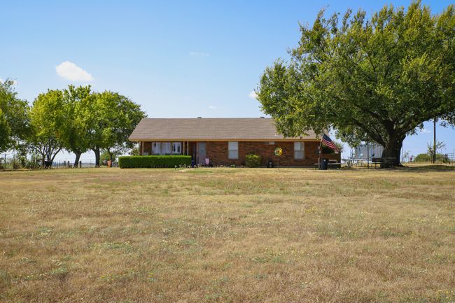 One of two homes on property | Image 7
