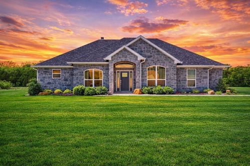 1680 Highland Dr, Whitney, TX, 76692-5802 | Card Image