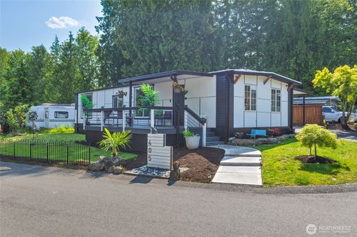 trlr-405-31108 3rd Ave, Black Diamond, WA, 98010-9754 | Card Image