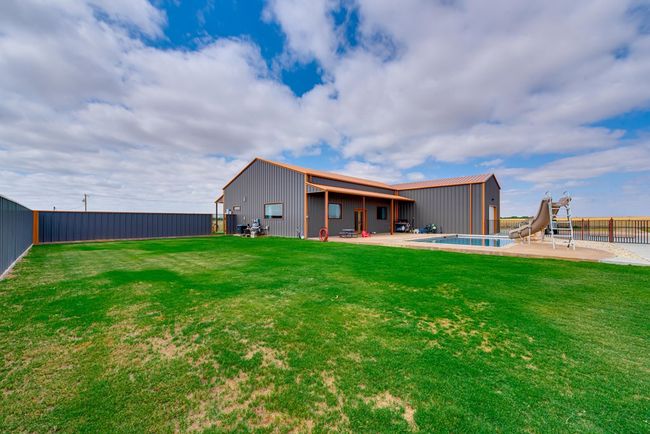 10408 E Midway Rd, House other with 4 bedrooms, 3 bathrooms and 4 parking in Big Spring TX | Image 48