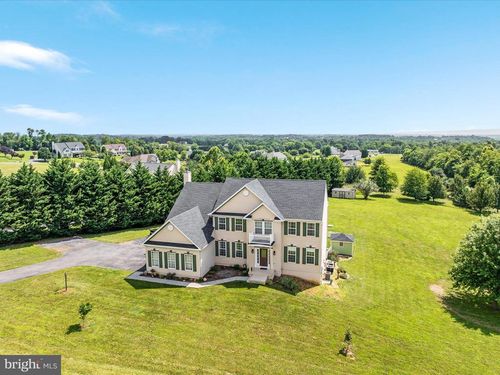 115 Savannah Dr, STRASBURG, VA, 22657-3058 | Card Image