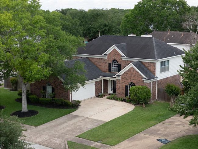4001 Spring Branch Dr W, House other with 5 bedrooms, 4 bathrooms and 2 parking in Pearland TX | Image 4