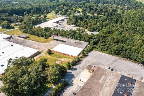 1120 1st St W, Conover, NC, 28613-9620 | Card Image