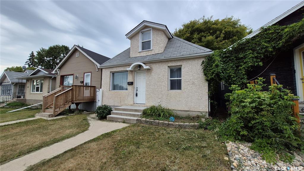 Residential in Regina 3
