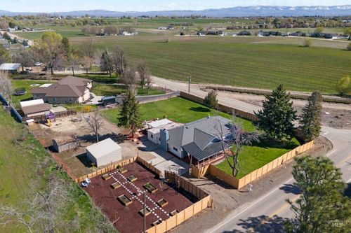 7816 E Victory Rd, Nampa, ID, 83687-8903 | Card Image