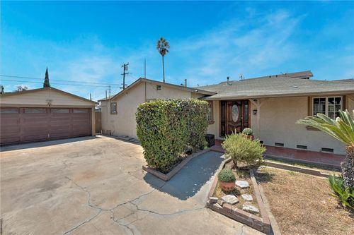 7356 Walnut Ave, Paramount, CA, 90723 | Card Image