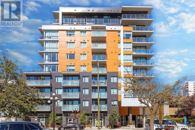 1004 - 838 Broughton St, Condo with 3 bedrooms, 2 bathrooms and 2 parking in Victoria BC | Image 1