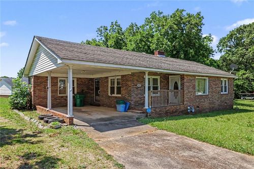 422 Bartson St, Lavonia, GA, 30553-1340 | Card Image