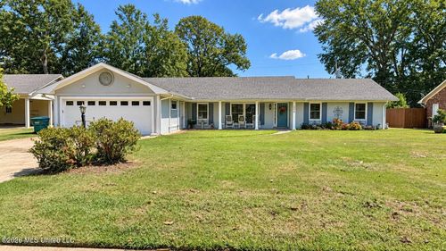 306 Oak Grove Drive, Grenada, MS, 38901 | Card Image