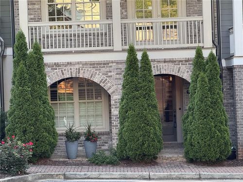 963 Forrest St, Roswell, GA, 30075-4526 | Card Image