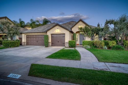 1883 N Nadine Avenue, Clovis, CA, 93619 | Card Image