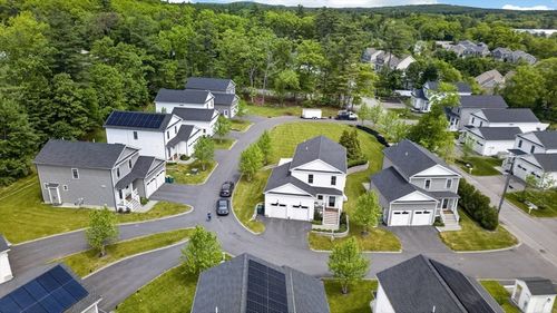 5-5 Mirasol Cir, Acton, MA, 01720-5888 | Card Image