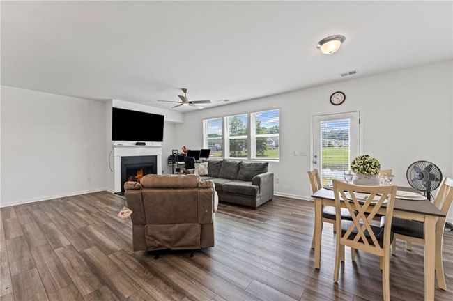 3560 Bexton Dr, Townhouse with 3 bedrooms, 3 bathrooms and null parking in Duluth GA | Image 10