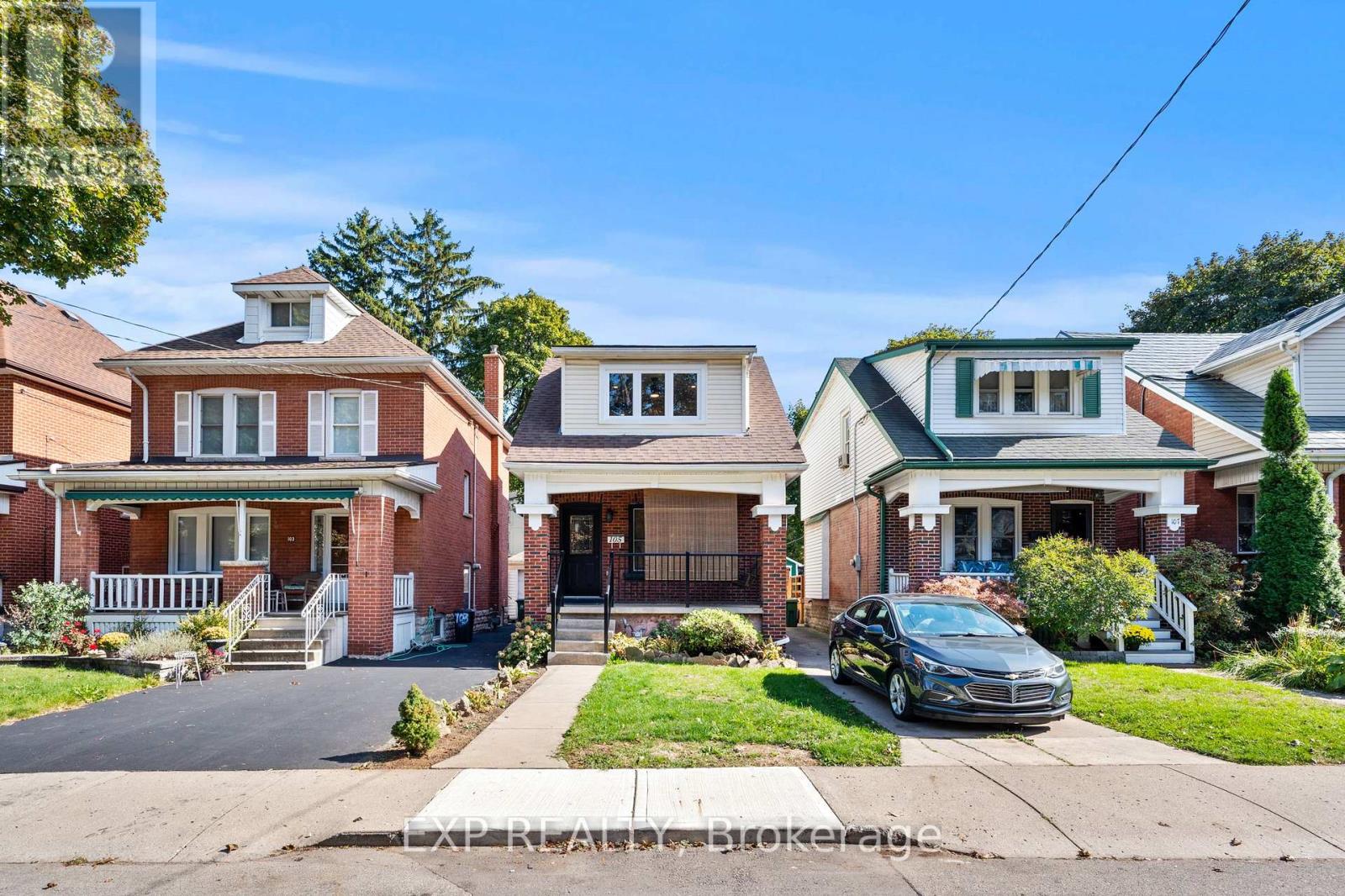 Residential in Hamilton (Delta) 5