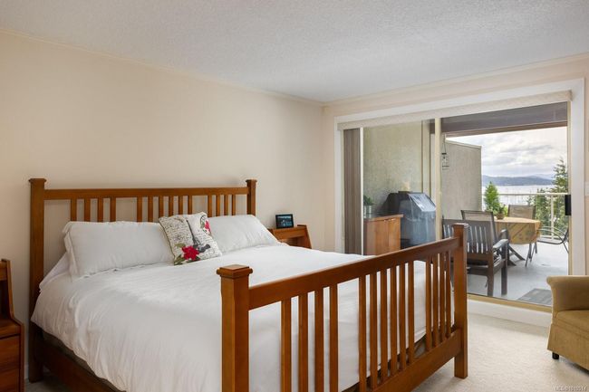 927 - 6880 Wallace Dr, Townhouse with 2 bedrooms, 3 bathrooms and 2 parking in Brentwood Bay BC | Image 18