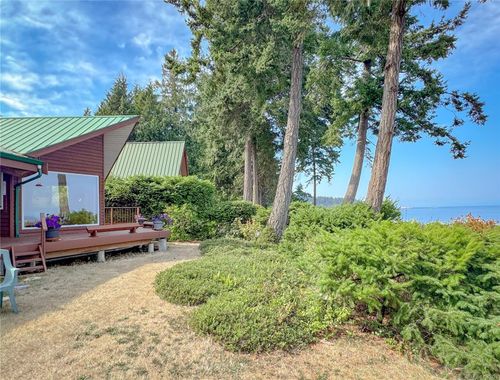 1278 The Strand Rd, Gabriola Island, BC, V0R1X3 | Card Image
