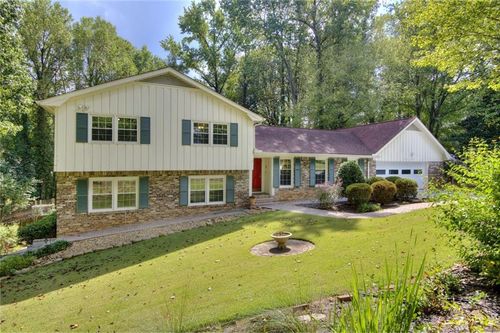 2659 Amberly Dr, Dunwoody, GA, 30360-2073 | Card Image