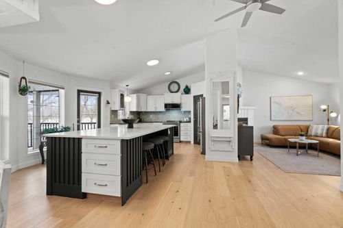 140 Allen Cres, Vulcan, AB, T0L2B0 | Card Image