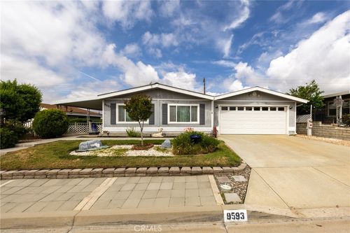 9593 Sharondale, Calimesa, CA, 92320 | Card Image