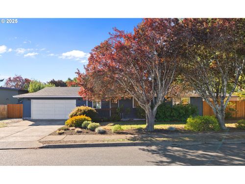 1905 N Springbrook Way, Newberg, OR, 97132-1423 | Card Image