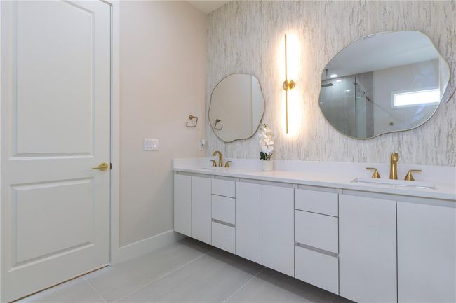 1808 W Erna Dr, House other with 4 bedrooms, 3 bathrooms and null parking in TAMPA FL | Image 56