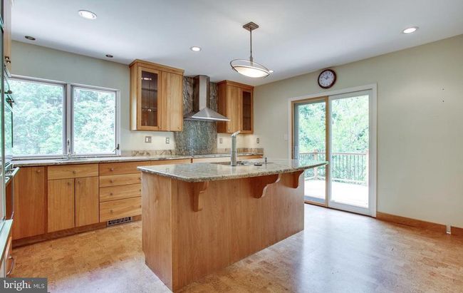 1011 Shipman Ln, House other with 5 bedrooms, 4 bathrooms and null parking in Mclean VA | Image 14