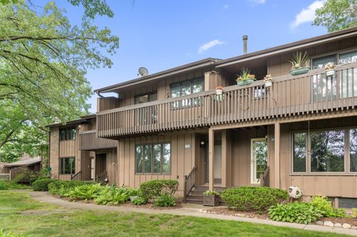 2671 Sumac Rdg, White Bear Lake, MN, 55110-5646 | Card Image