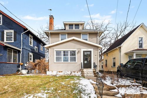 113 S Webster St, Jackson, MI, 49203-1631 | Card Image