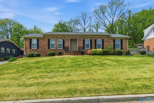 1913 Epworth Dr Ne, Huntsville, AL, 35811-2132 | Card Image