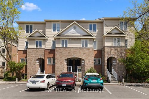 77 Strathaven Pvt, Ottawa, ON, K1J1K7 | Card Image