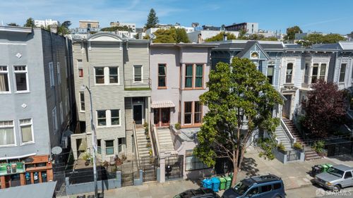 630 Haight St, San Francisco, CA, 94117-3305 | Card Image