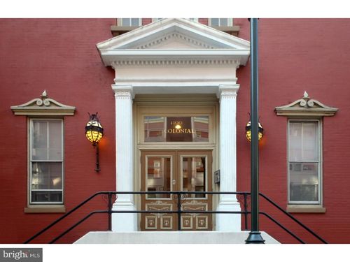 apt-2e-1100 Spruce St, PHILADELPHIA, PA, 19107-6039 | Card Image