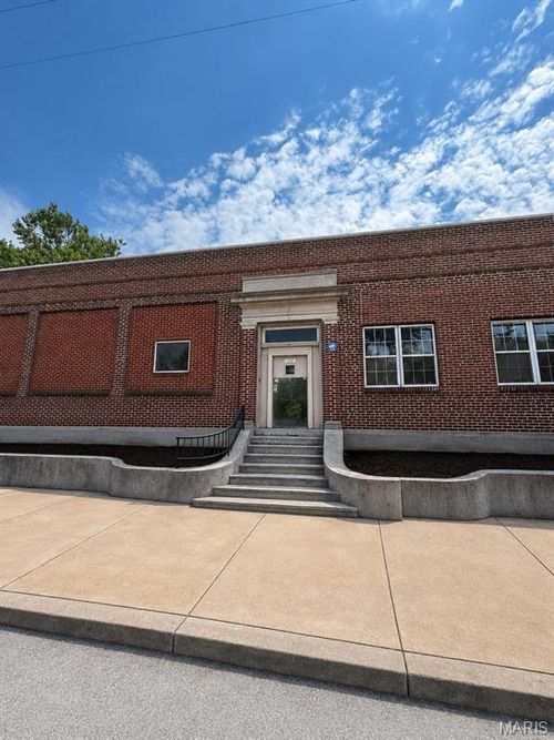 2940 Benton Street, St Louis, MO, 63106 | Card Image